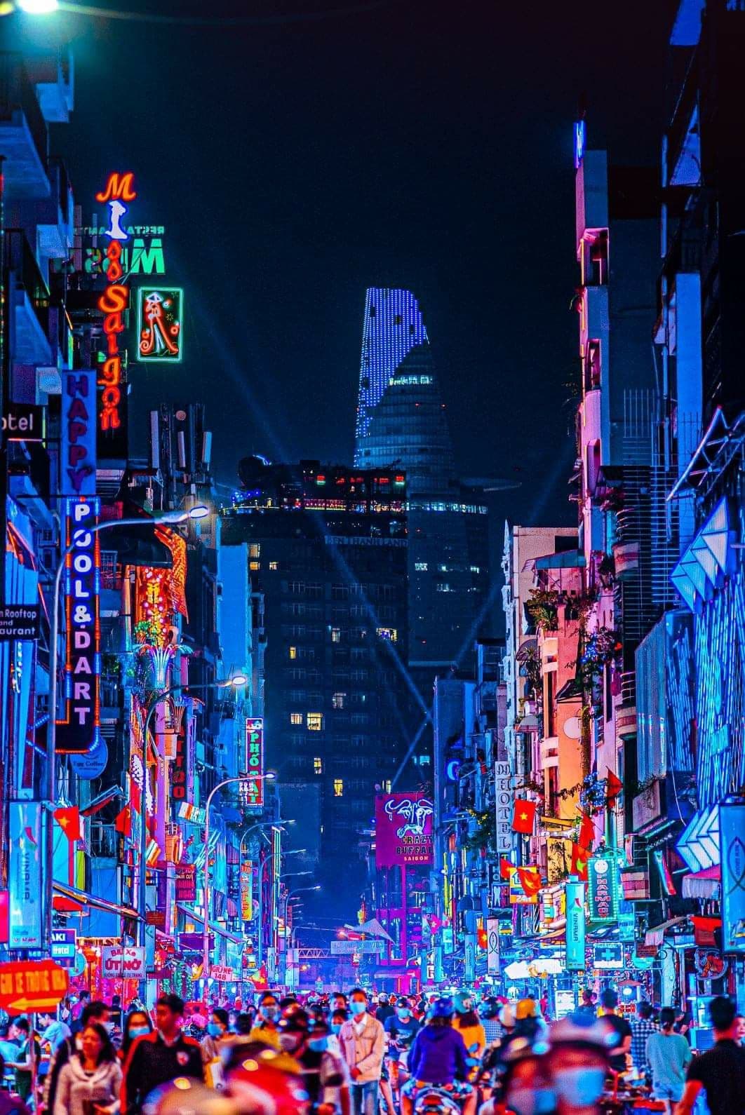 Saigon simple live ins.